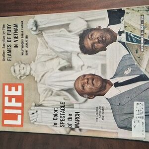 September 1963! LIFE Magazine - Vietnam, Washington March
